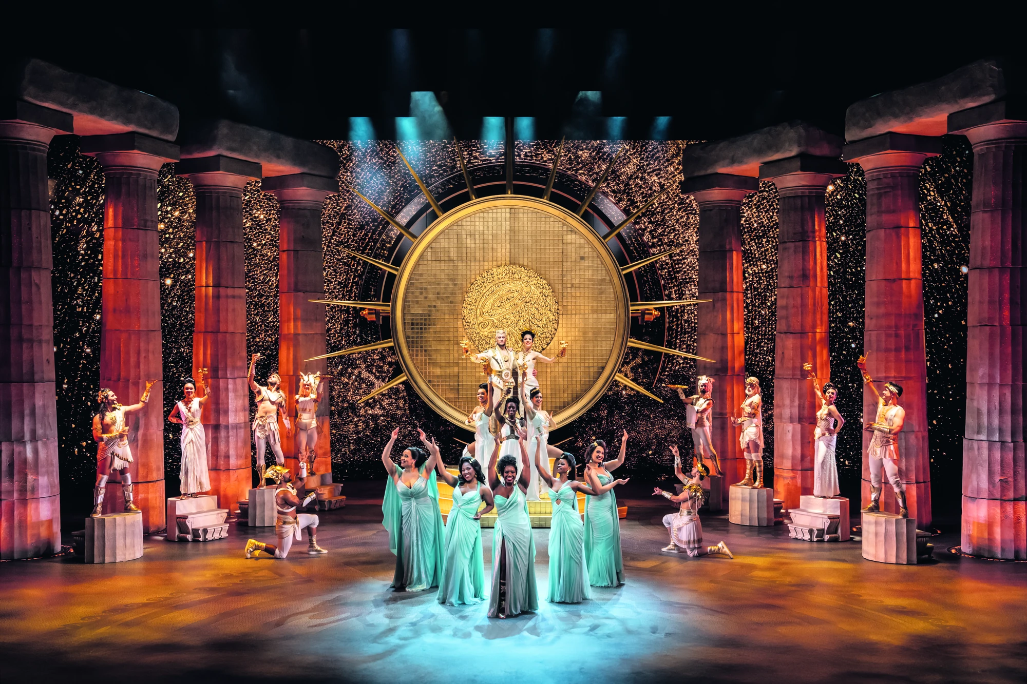 Disneys Hercules in Hamburg, Szenenbild Olymp